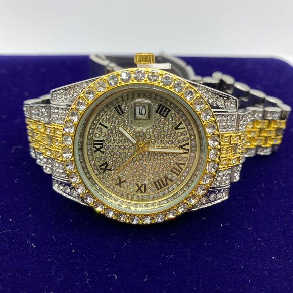 Unisex Model Iced Out Gold Color Watch - Picture 8 of 9